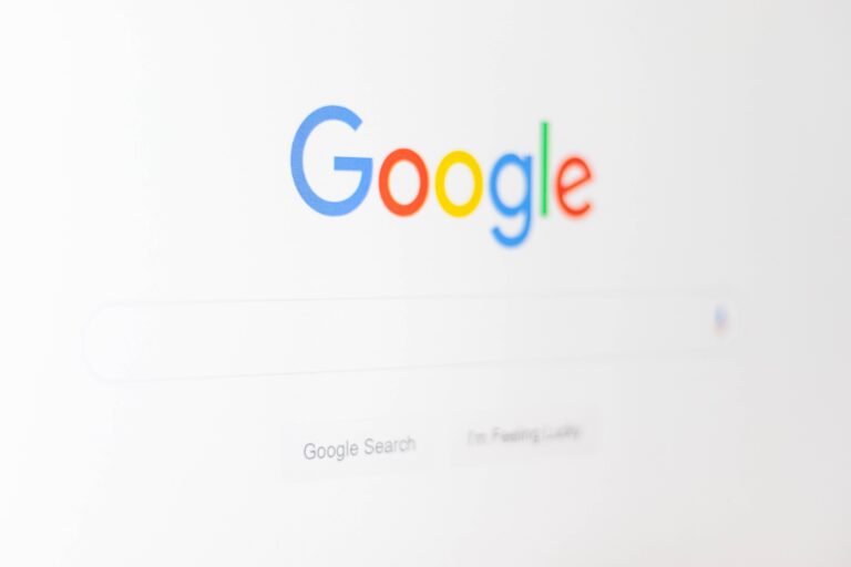 Google annuncia Bard, l’AI in risposta a ChatGPT